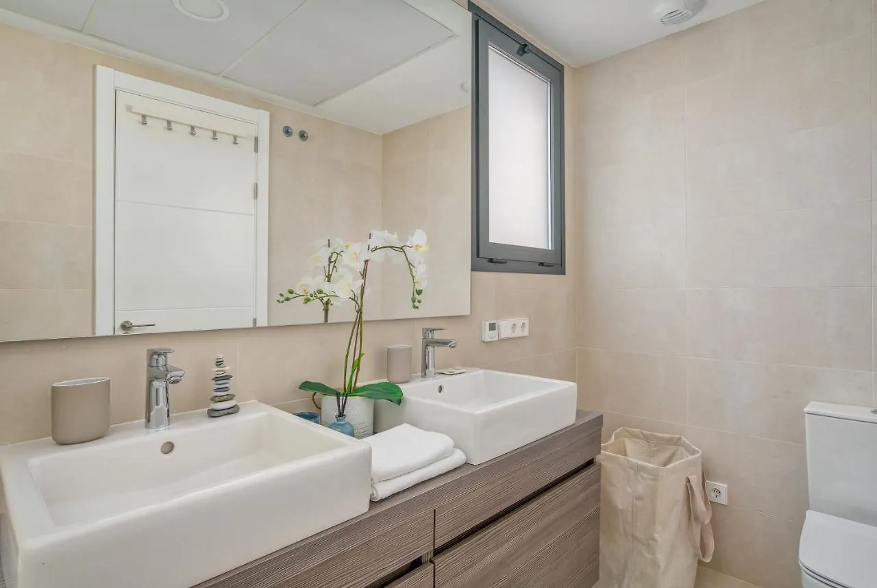 Luxurious Apartment With Pool And Gym El Higueron By Costarentals - Ref 149 Fuengirola 0*,  Spanien