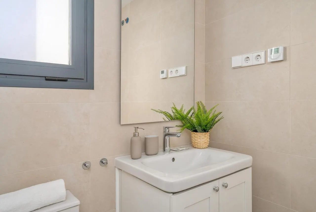 Luxurious Apartment With Pool And Gym El Higueron By Costarentals - Ref 149 Fuengirola